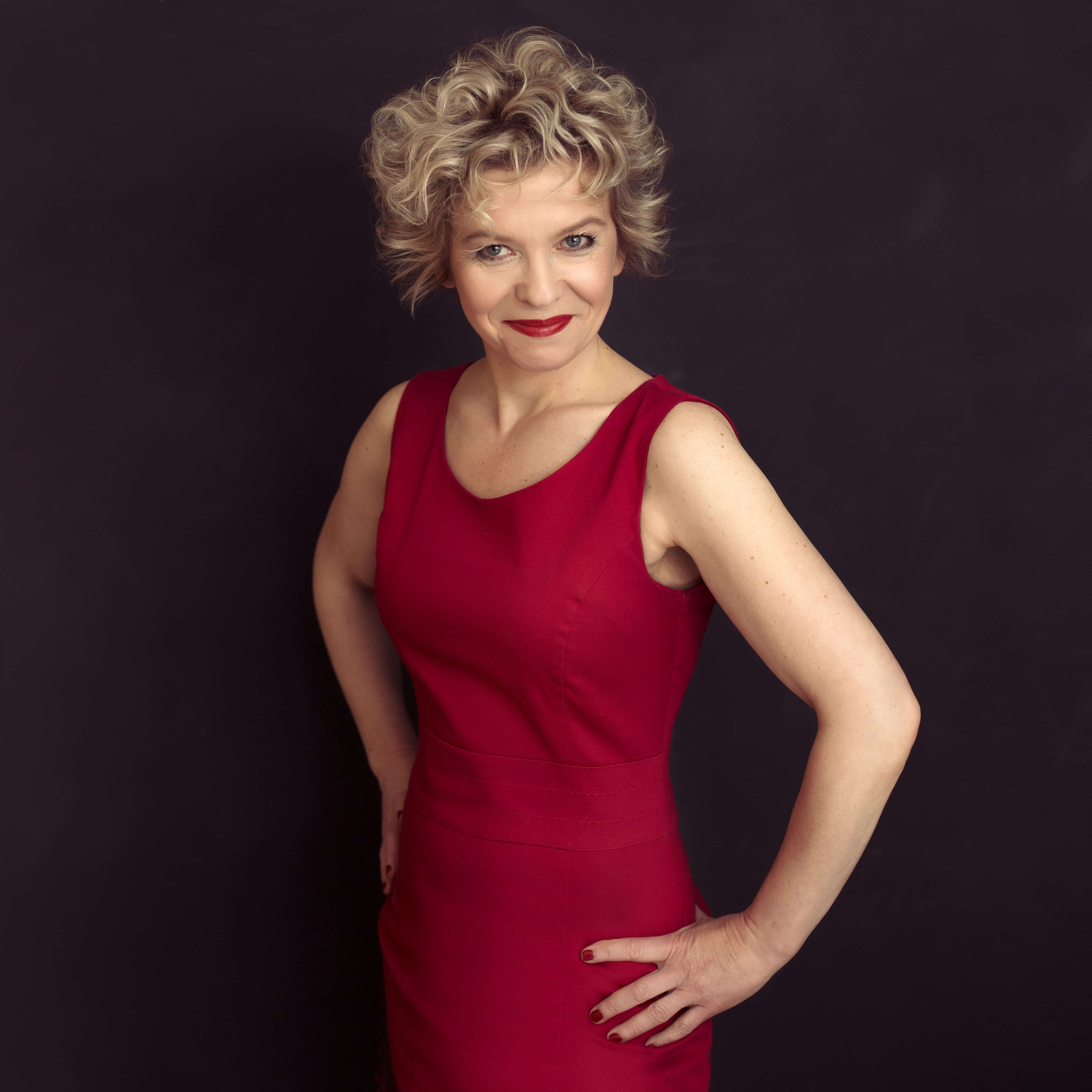 Ekspert portalu randkowego razem50plus.pl - Ela H&uuml;bner. Blogerka lifestylowa 50+